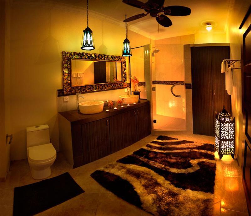 Tempat Senang Spa Resort & Restaurant Sekupang ภายนอก รูปภาพ